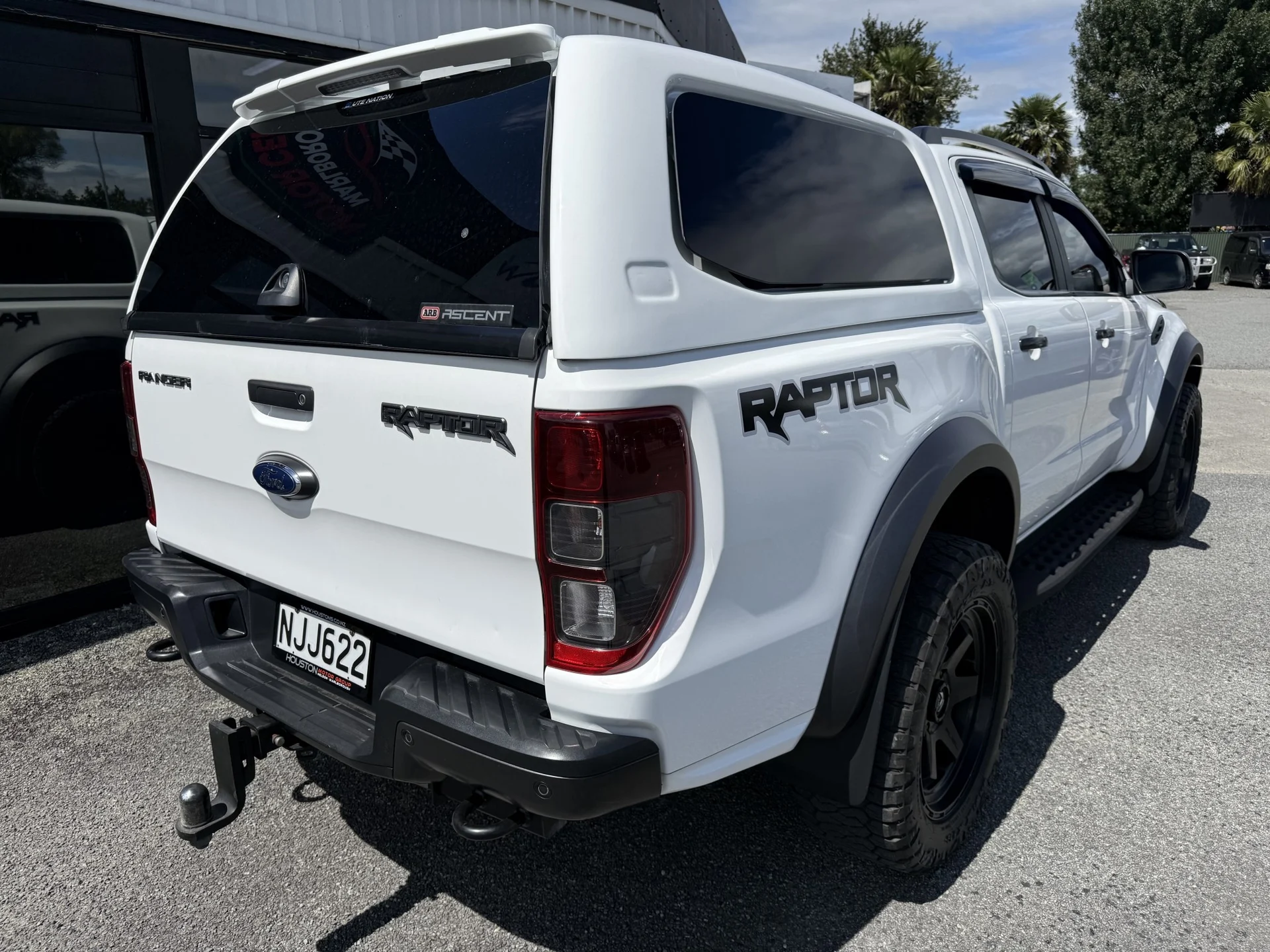 2019 Ford Ranger RAPTOR 2.0L 4WD - Thumbnail 2