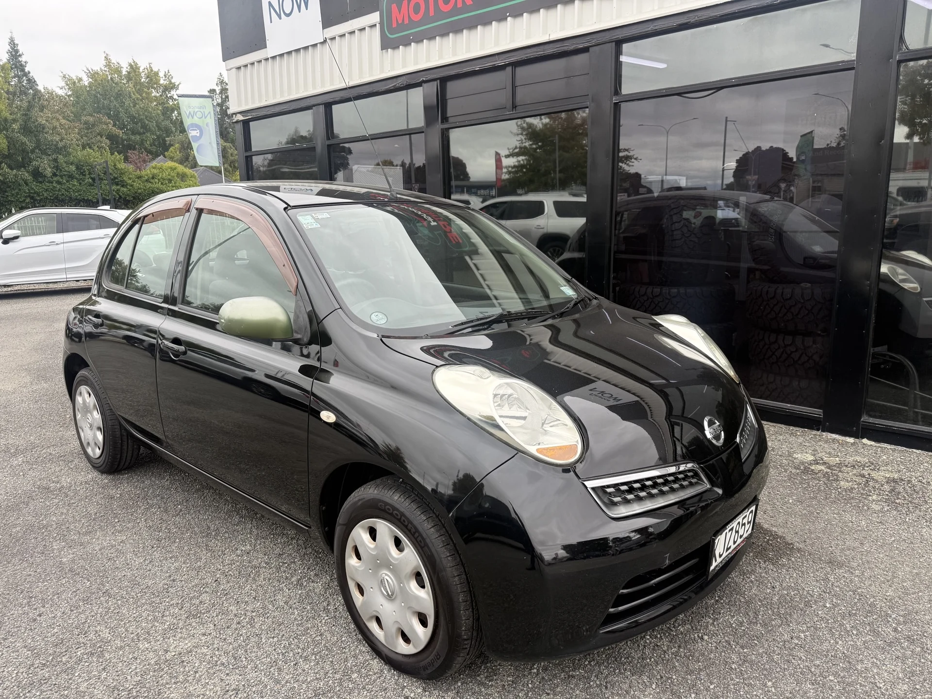 2008 Nissan March