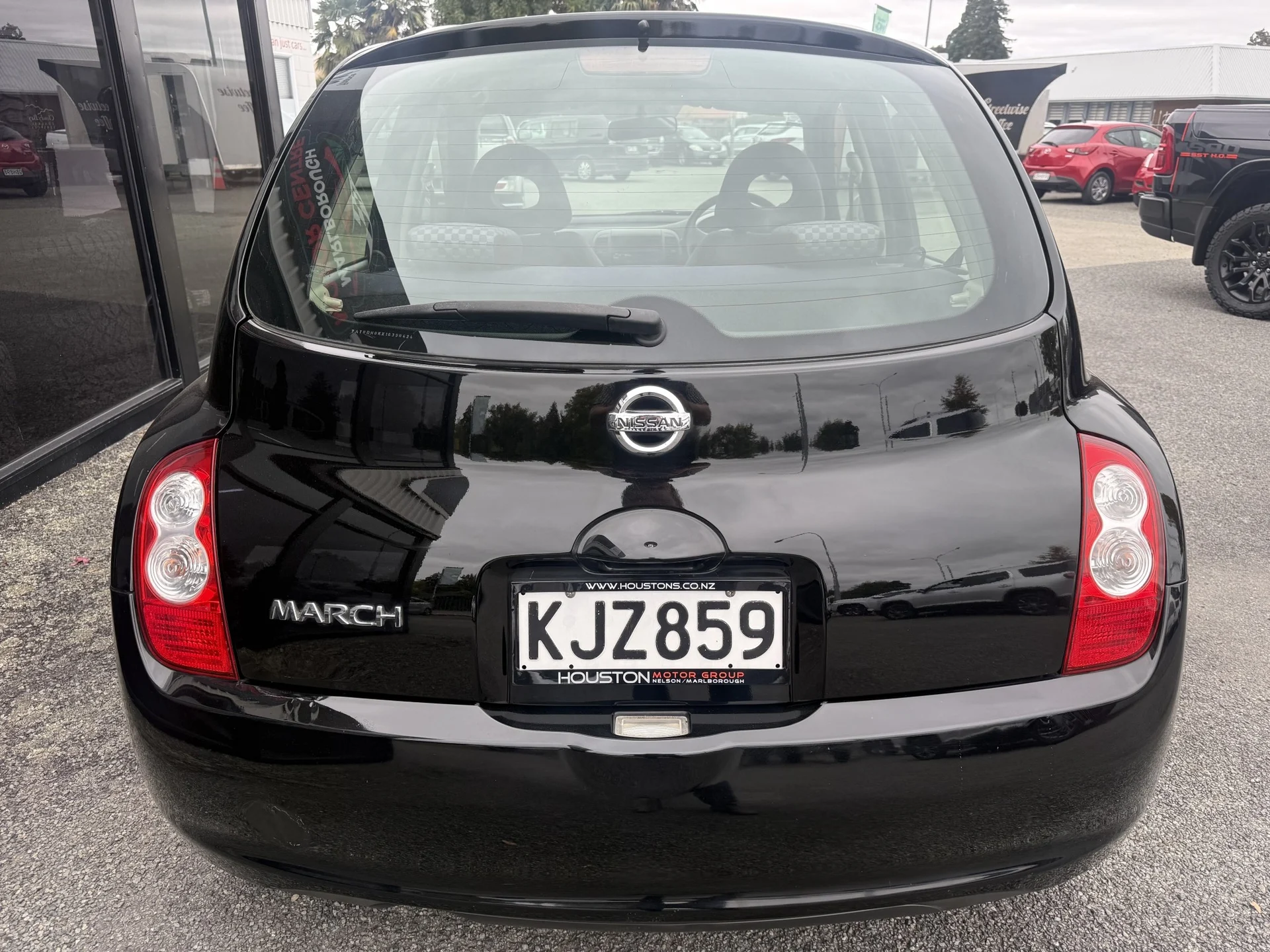 2008 Nissan March - Thumbnail 3