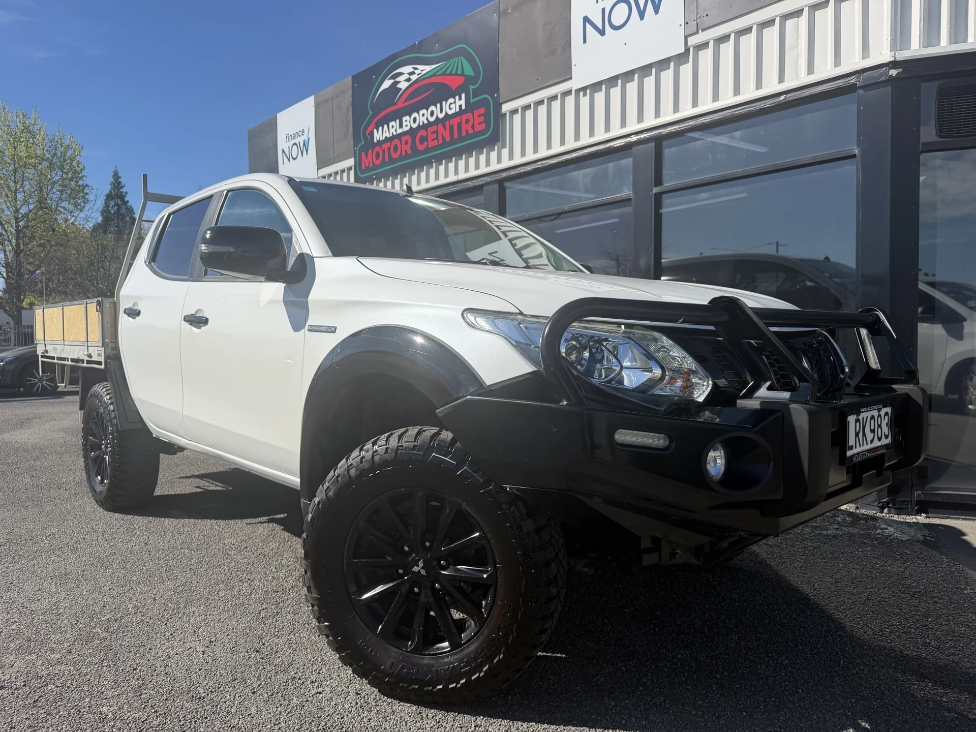 2018 Mitsubishi Triton DC Glsb 2.4D/4WD/5AT