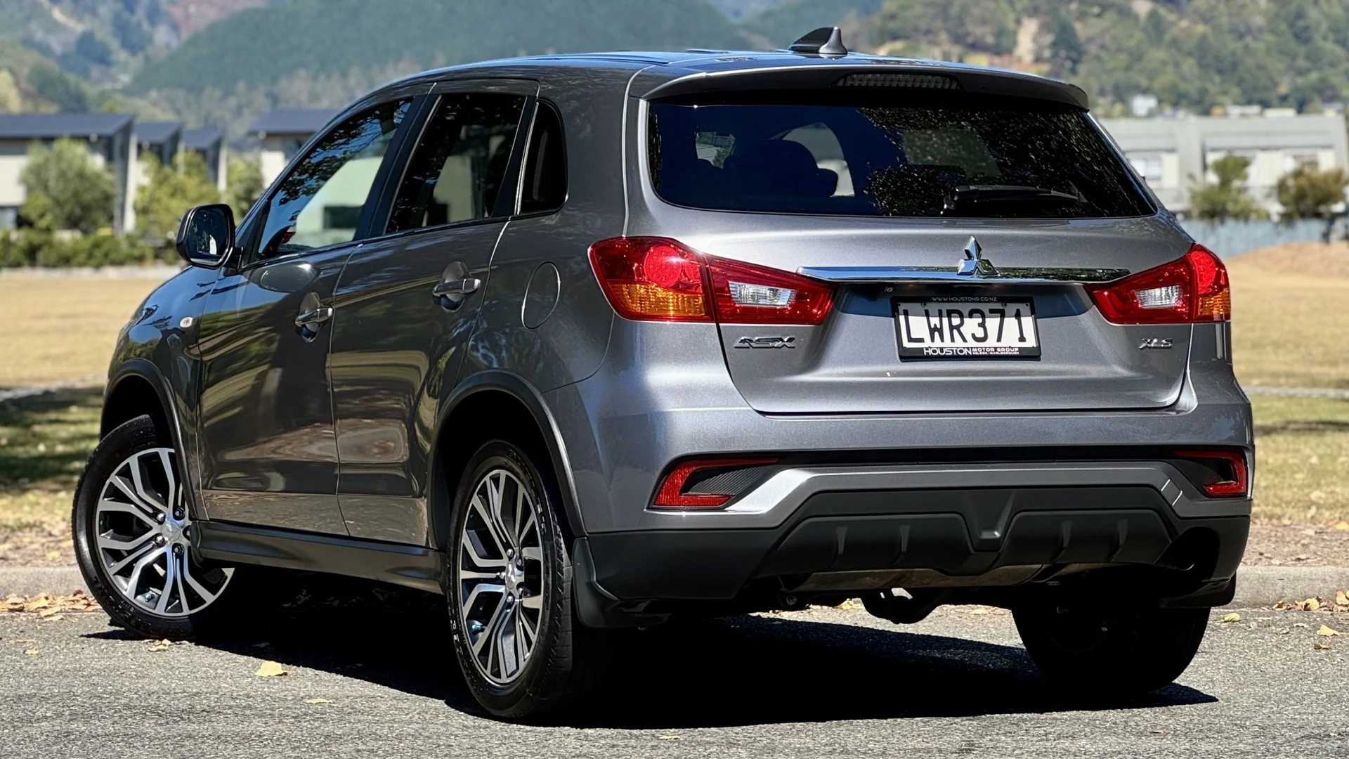 2019 Mitsubishi ASX - Thumbnail 2