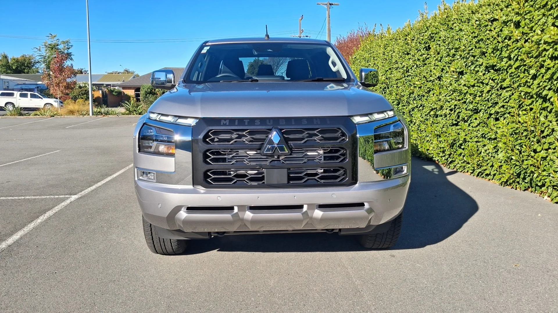 2026 Mitsubishi Triton - Thumbnail 3