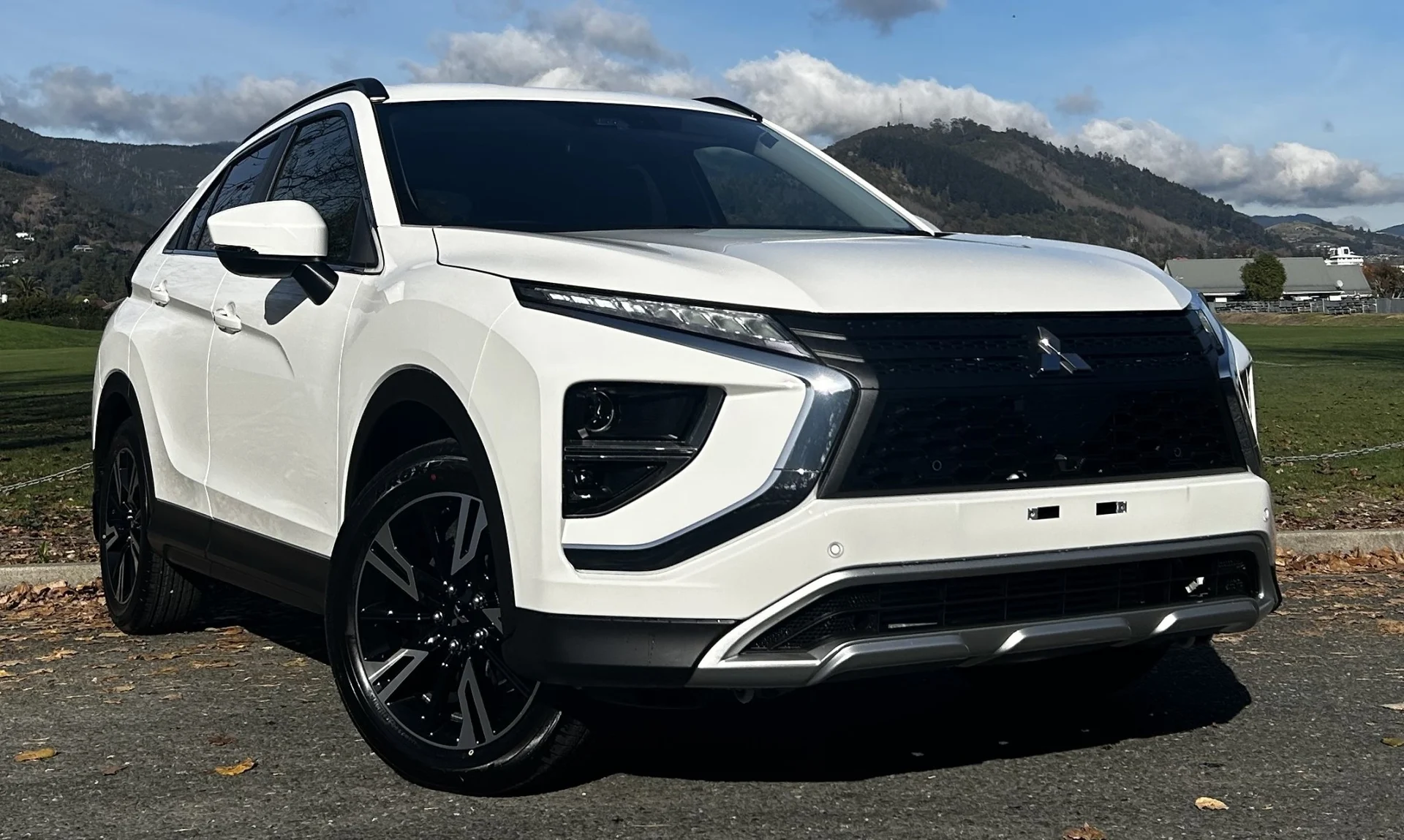 2026 Mitsubishi Eclipse Cross - View 1