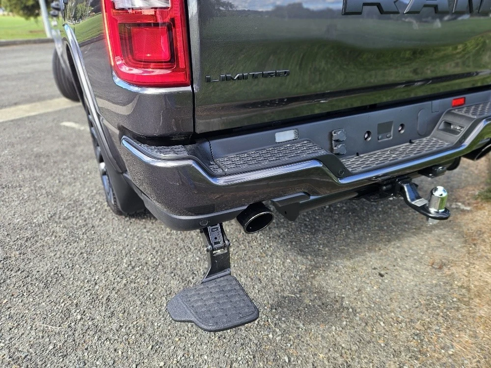 2026 RAM 1500 HURRICANE LTD - Thumbnail 3