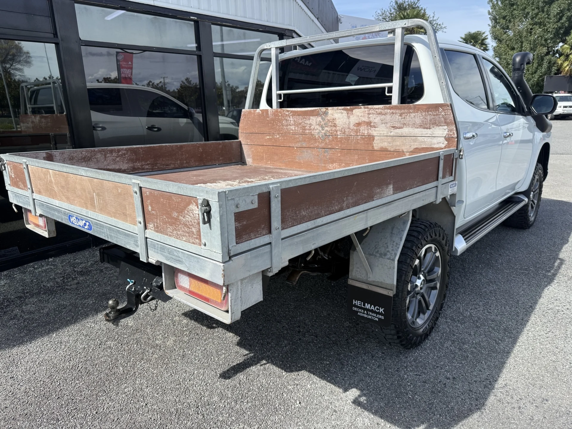 2021 Mitsubishi Triton - Thumbnail 2