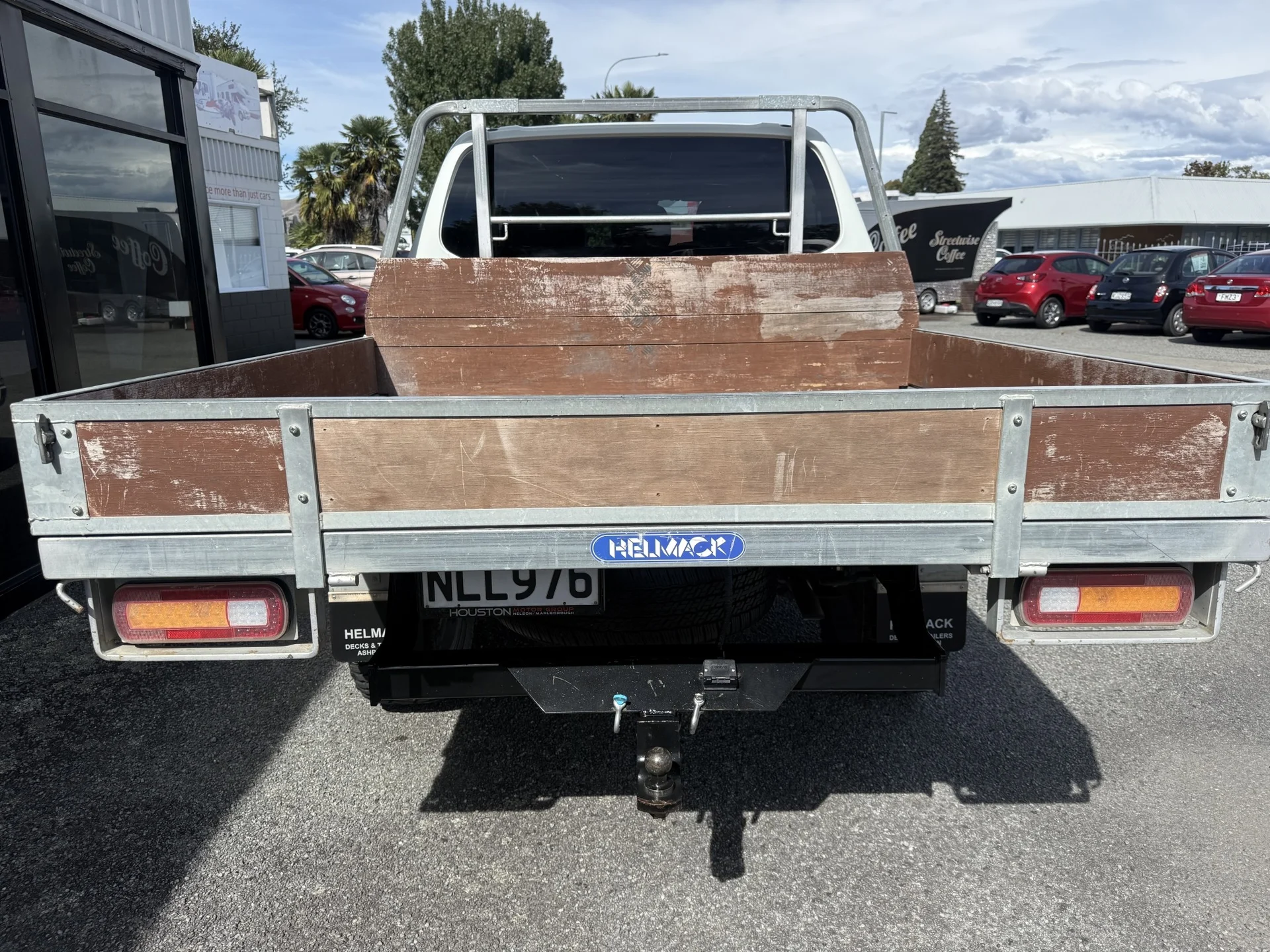 2021 Mitsubishi Triton - Thumbnail 3