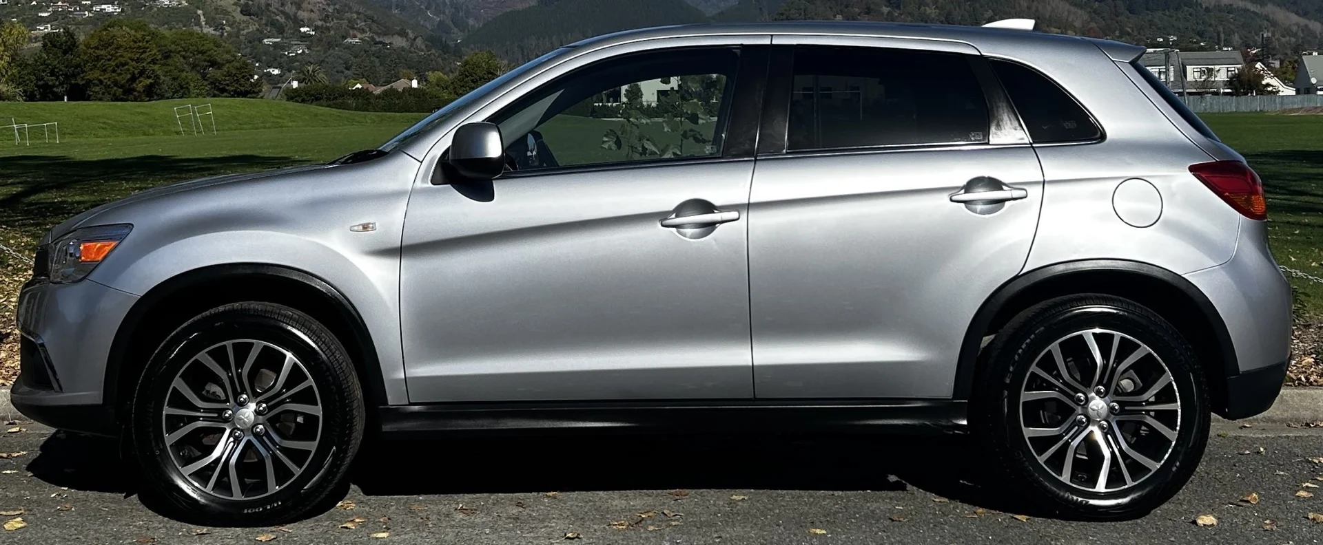 2017 Mitsubishi ASX - Thumbnail 3
