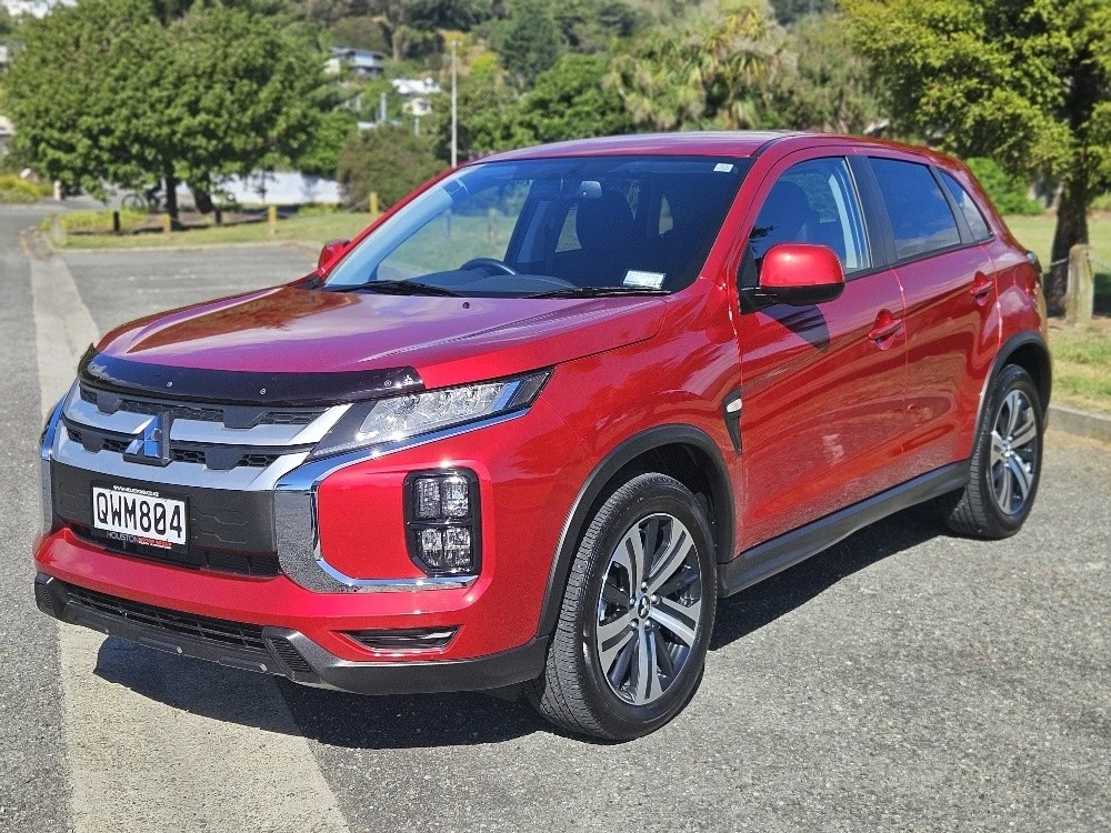 2024 Mitsubishi ASX - Thumbnail 3