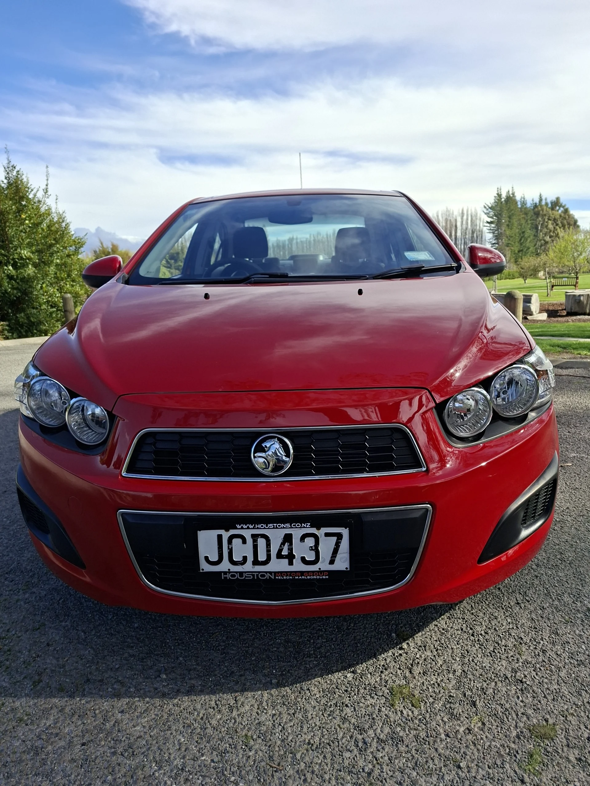 2015 Holden Barina CD 1.6P/6AT/SL/4DR/5 - Thumbnail 2