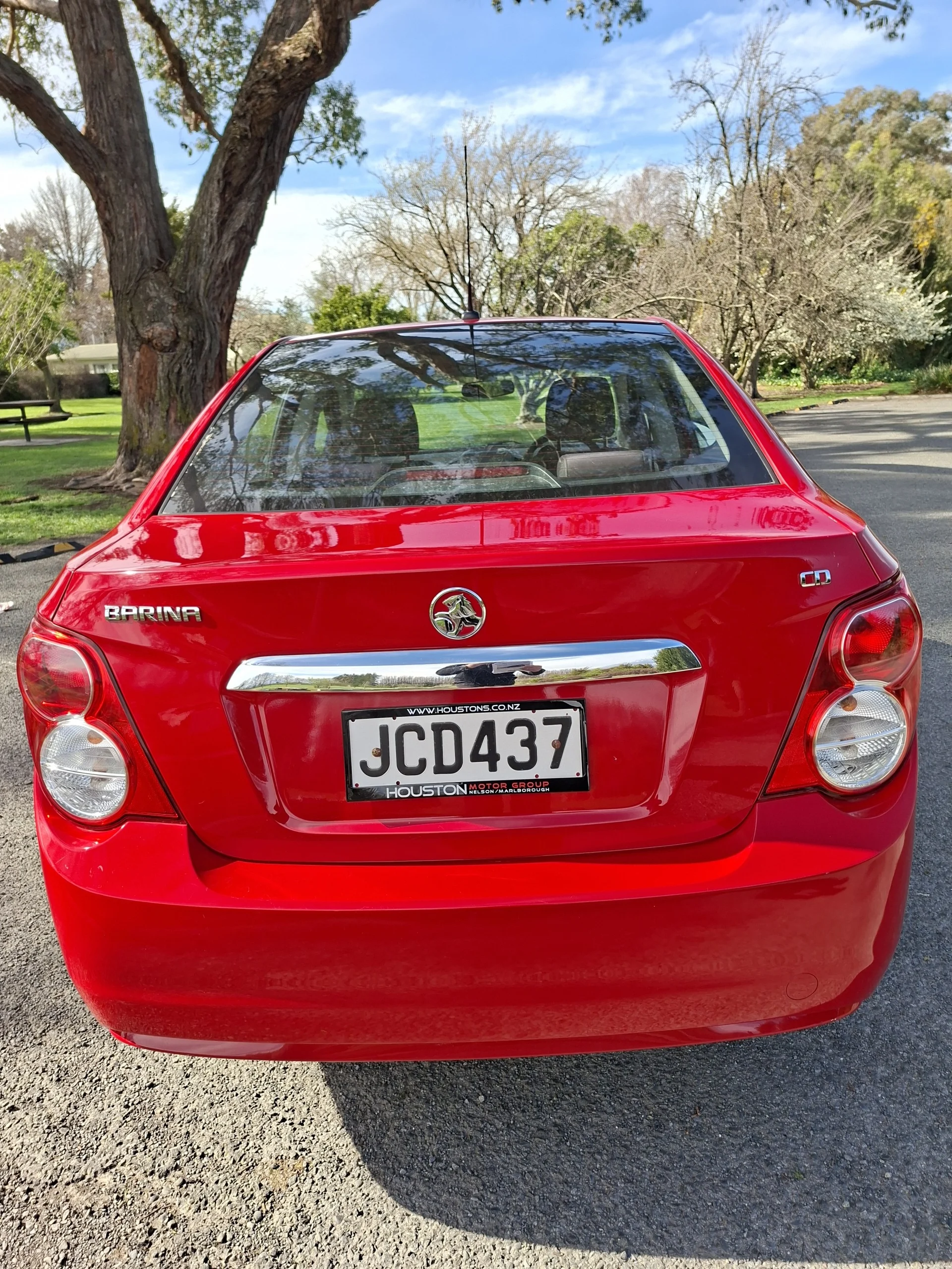 2015 Holden Barina CD 1.6P/6AT/SL/4DR/5 - Thumbnail 3