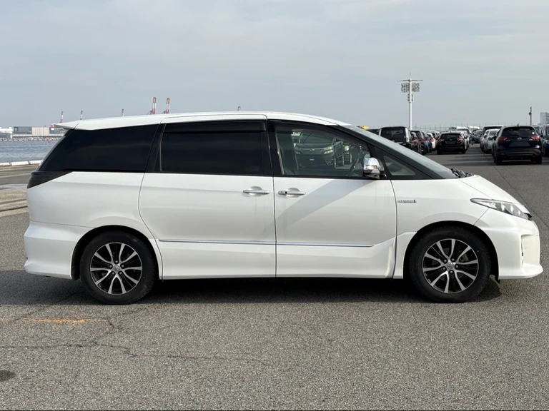 Estima Back 2015 Toyota Estima - $23,995 NZD | Top South Now
