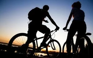 Promoting safe cycling