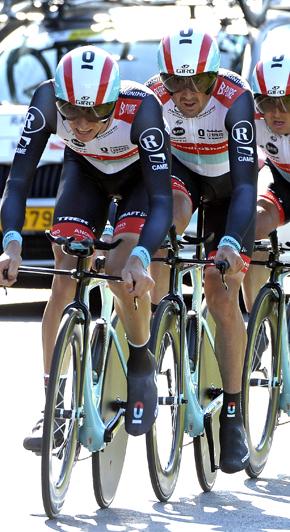 Roulston's team fifth