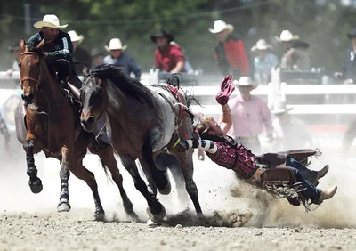 Bronco rider in serious condition after fall