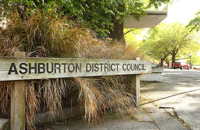 Council seeks Three Waters money; retains opposition
