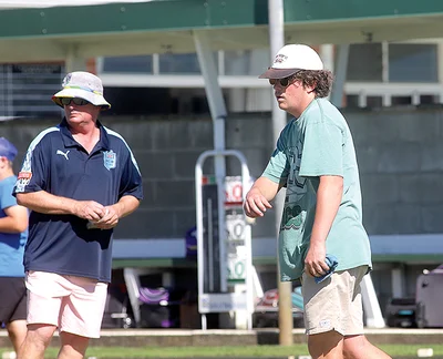 Bowlers chasing final day spots
