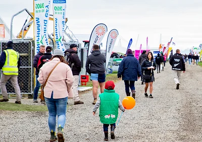 Weather fails to rain on field days parade