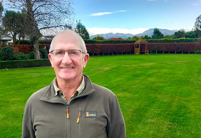 'Action man' Smith honoured