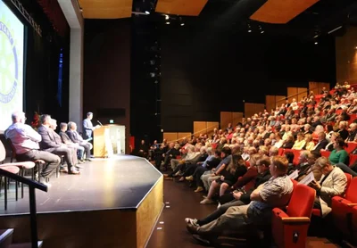 C-words aplenty at candidates forum