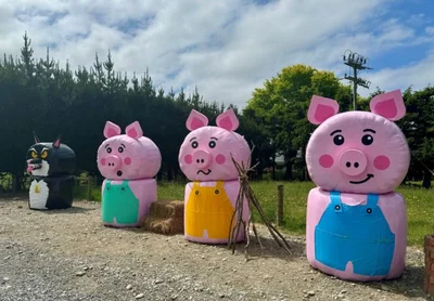 Bright bales bring smiles
