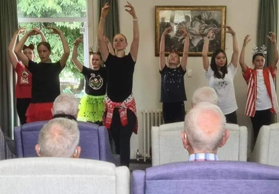 Toe-tapping festive fun