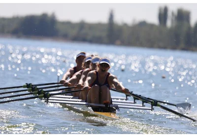 Ashburton rowers navigate algae scare