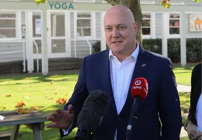 PM supports Easter trading law changes