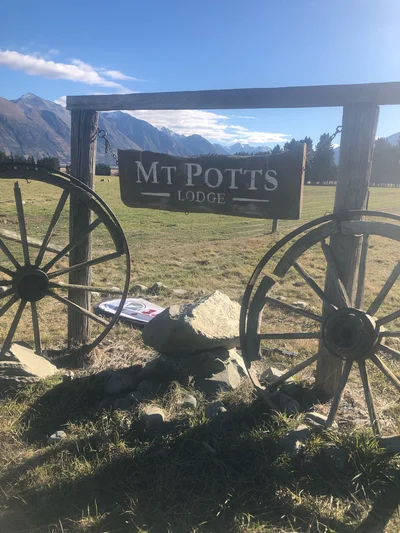 Escape into Lord of the Rings territory