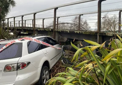 Car crashes into Ashburton's 108-year old rail footbridge