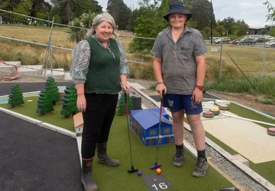 Mayor ready to putt Mid Canterbury on the map