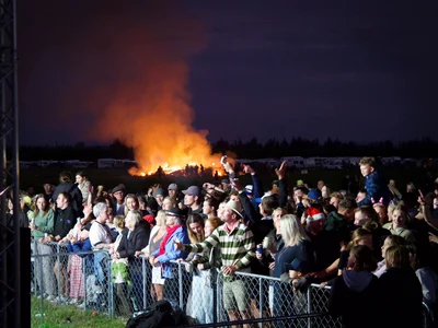 Bringing country to the country: Tamar Party in the  Paddock returns