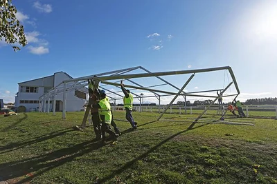 Marquees take shape for Jewels meeting