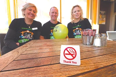 Cafe the first to go smokefree