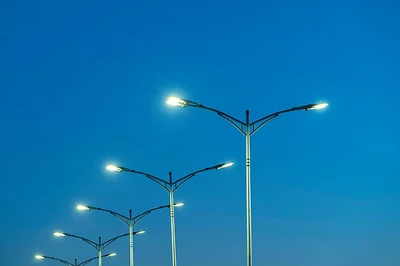 Rolling out LED street lights