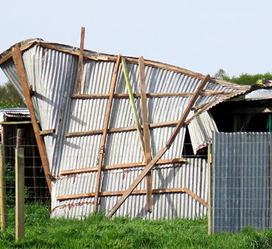 High winds damage Chinese settlement