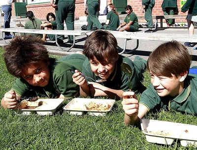 More free lunches, for more schoolchildren