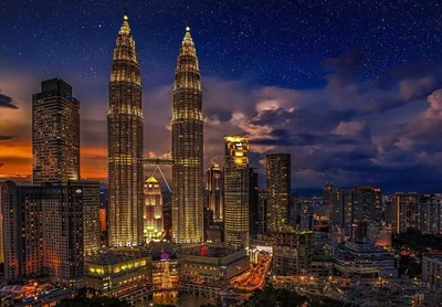 Colour and sizzle in Kuala Lumpur