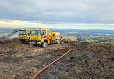 Hot, dusty work to tackle Port Hills blaze
